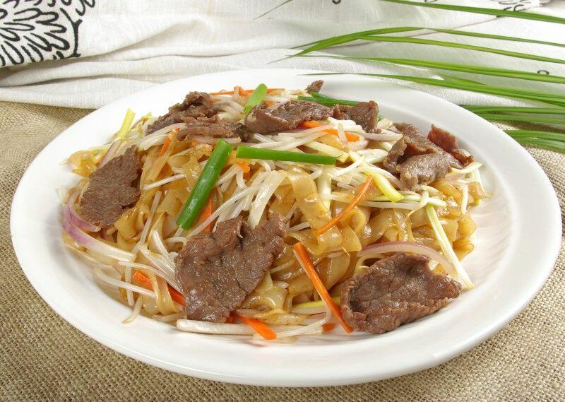 Chow Fun (Flat rice noodle)